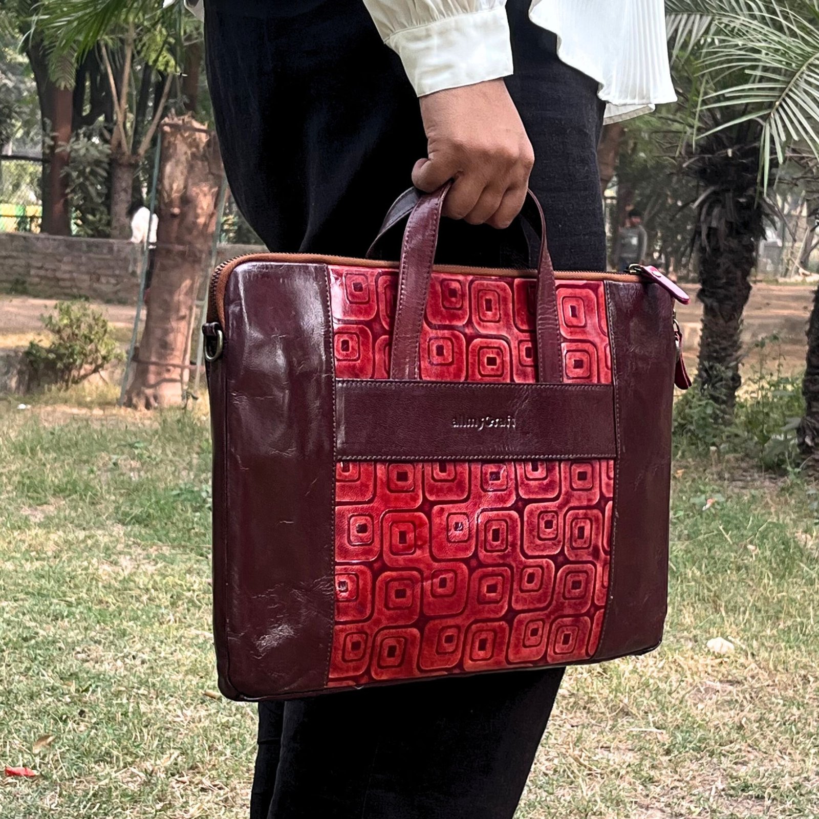 Laptop Messenger Bag